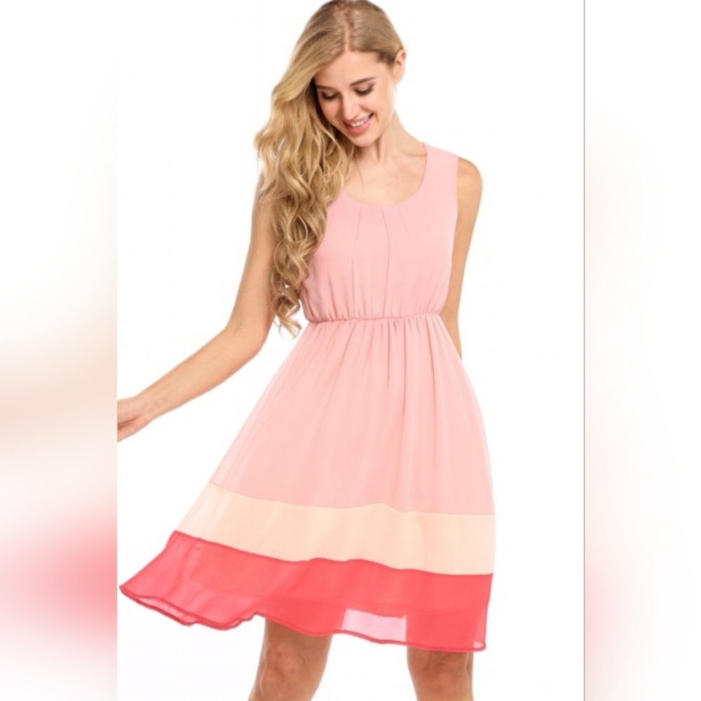New With Tags  Peach Ombre Sleeveless Flare Fit Chiffon Midi Casual